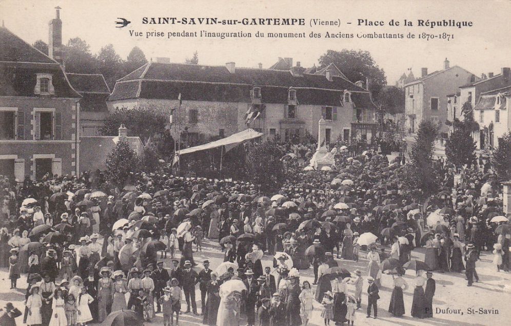 Inauguration du monument des anciens combattants de 1870-1871, le 10 septembre 1911, carte postale ancienne.