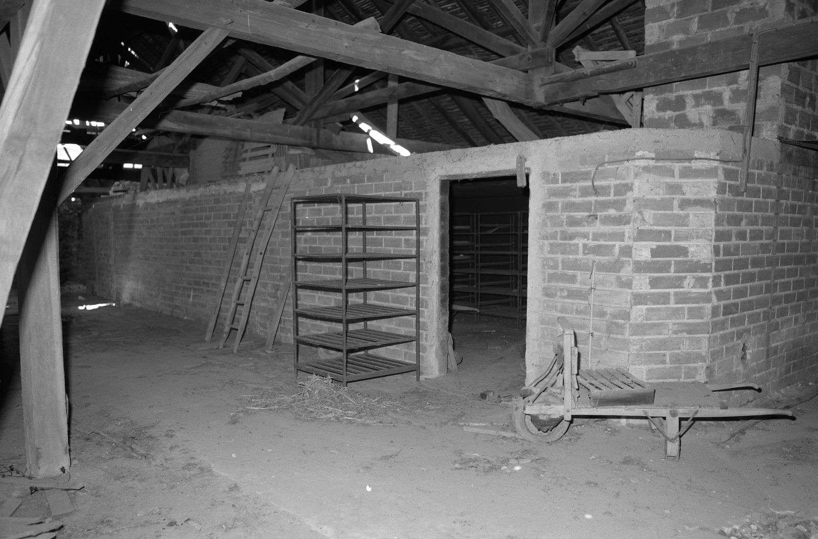 Grand séchoir horizontal, état en 1992.