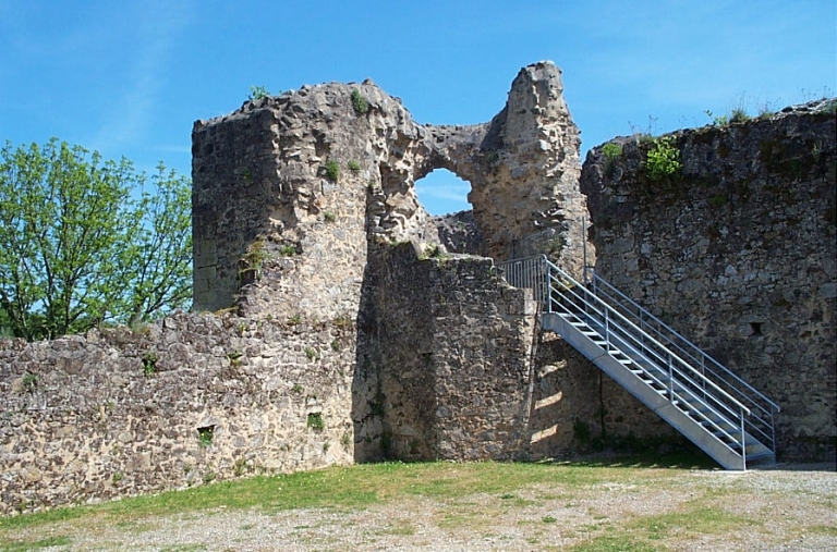 Tour de la cuisine, vue depuis le nord-ouest.