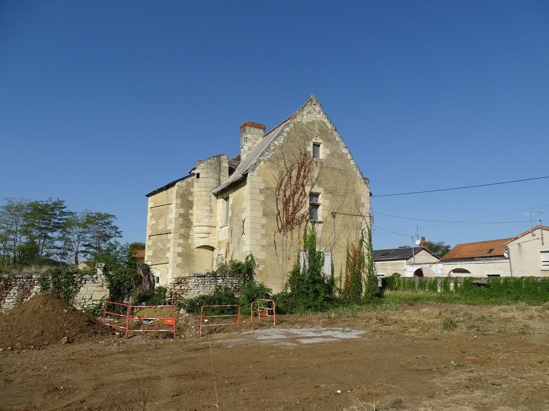 Vue sud-est du logis.