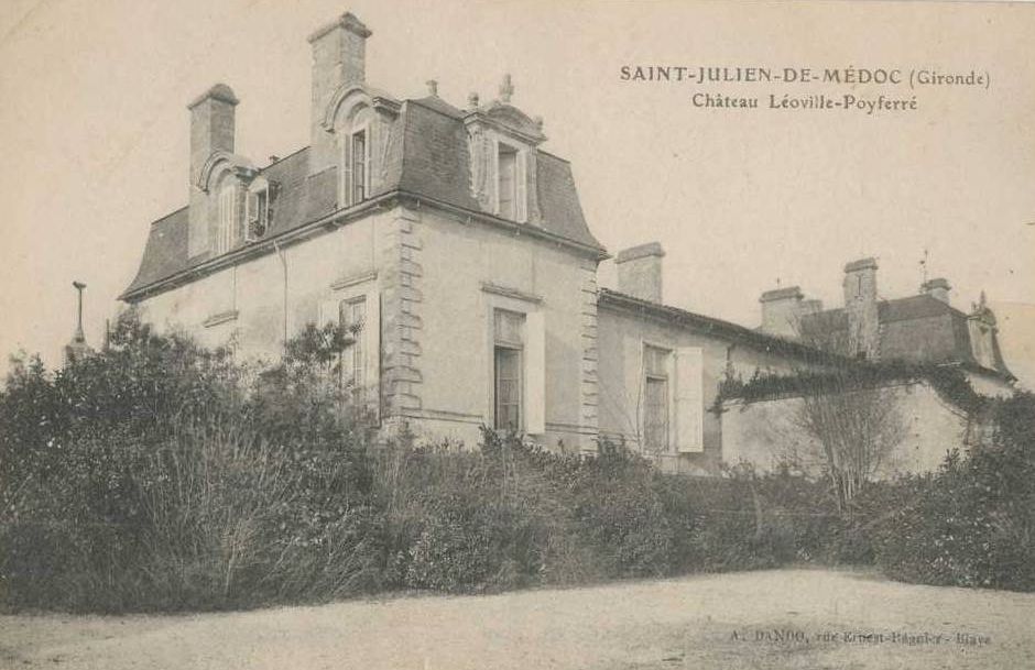 Carte postale (collection particulière) : château Léoville-Poyferré.