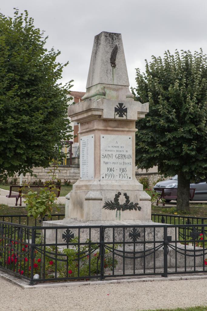 Monument aux morts de Saint-Germain, face principale.