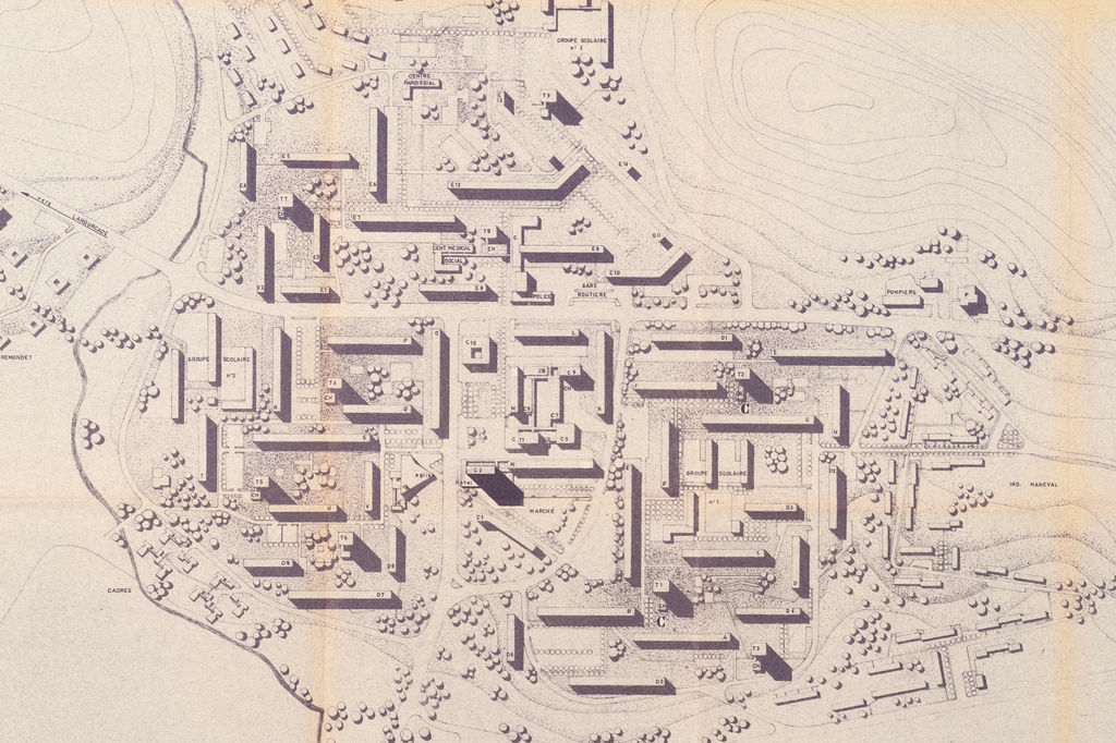Plan masse du centre ville de Mourenx d'octobre 1959