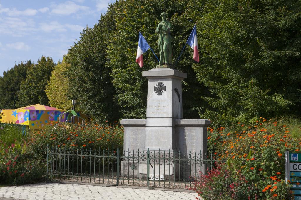 Monument aux morts.