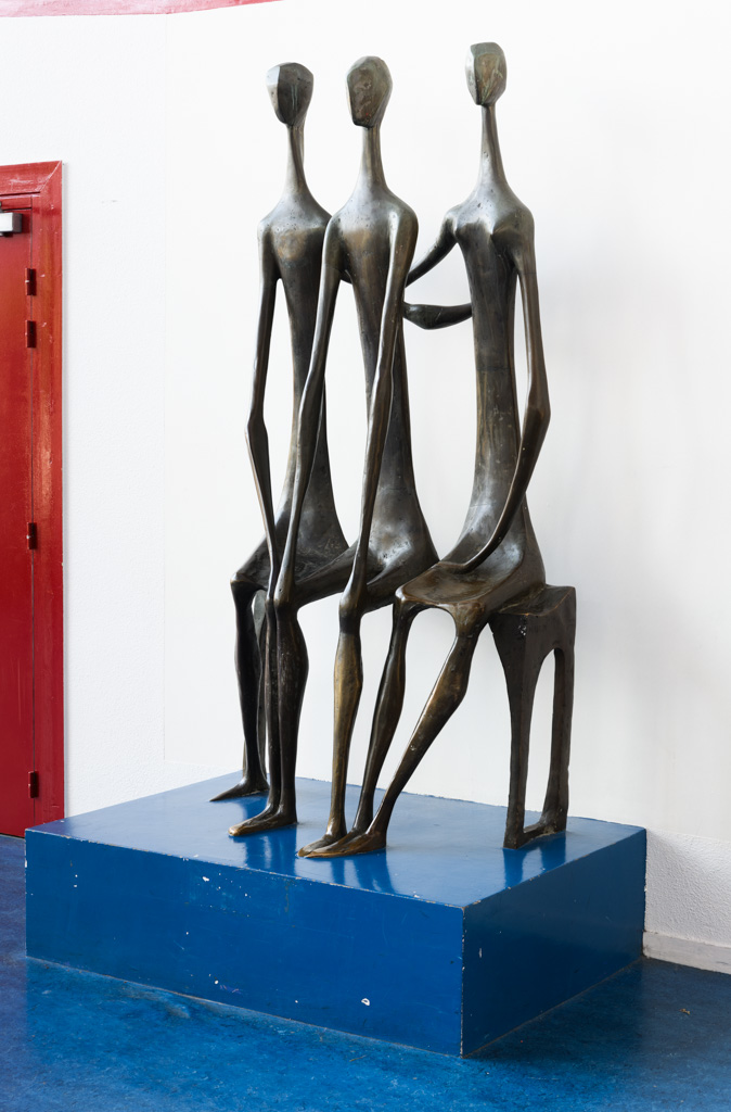 Vue d'ensemble de la sculpture.
